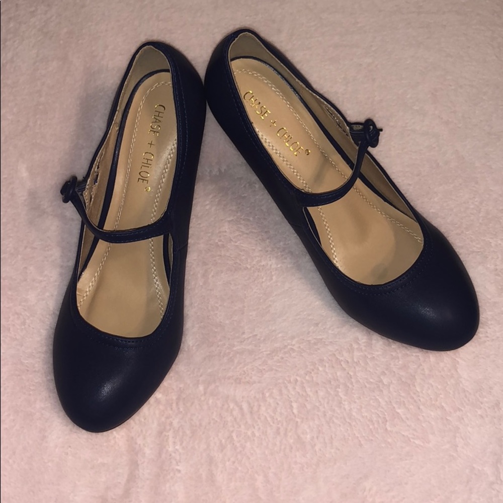 Mary Jane Pumps